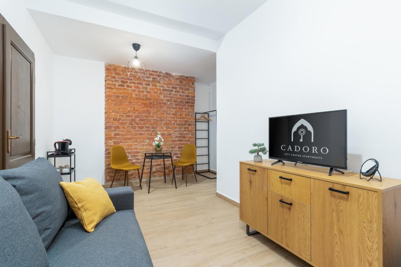 Cadoro City Center Apartments Oradea Exterior photo